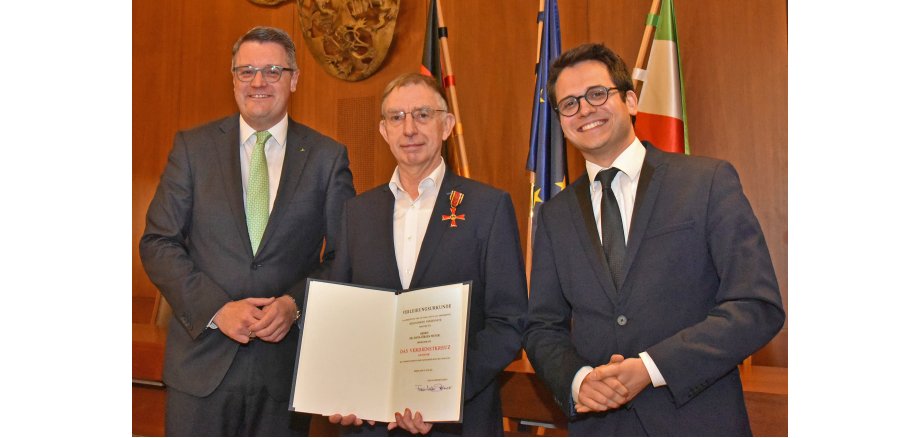 Bundesverdienstkreuz Dr. Hans-Jürgen Weyer