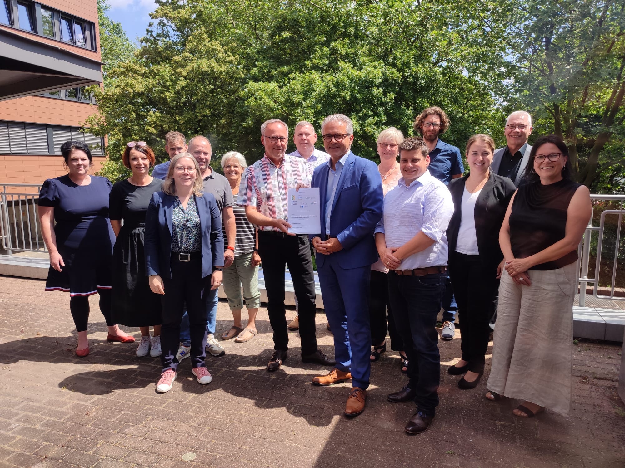 Jugendämter und Polizei verstärken Zusammenarbeit beim Kinder- und Jugendschutz