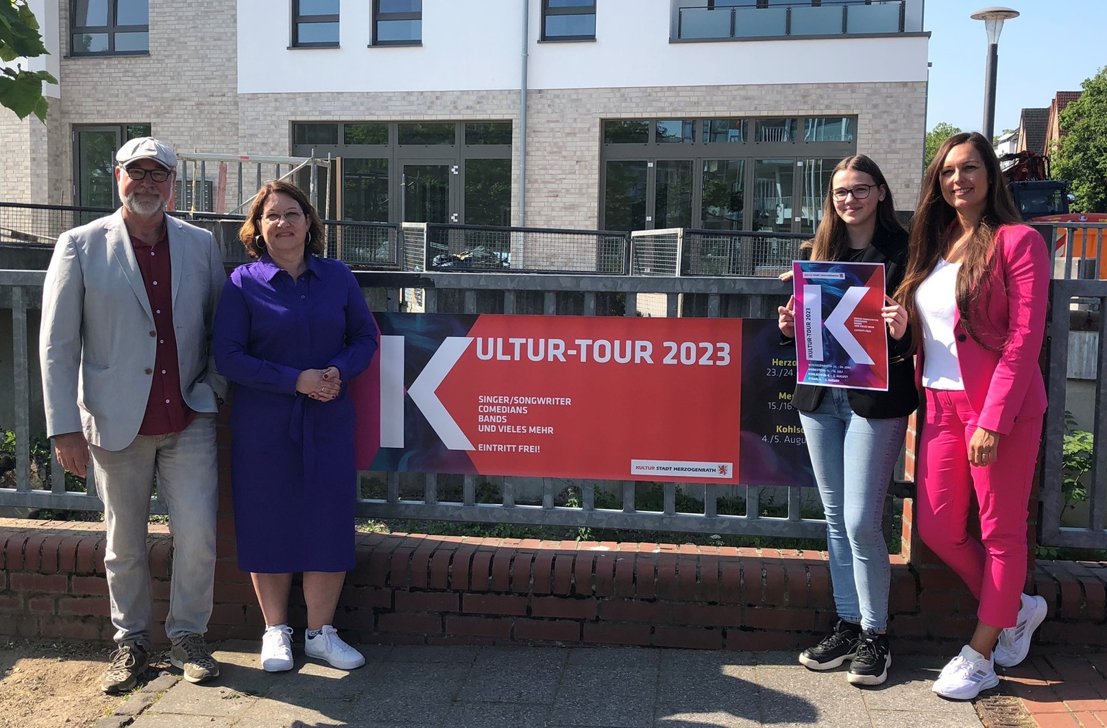 V.l.: Peter Jumpertz (HJM Euregio Marketing Events), Renate Wallraff (Stadt Herzogenrath), Marie Juschka (Stadt Herzogenrath) und Nadine Schwartz (Stadt Herzogenrath)
