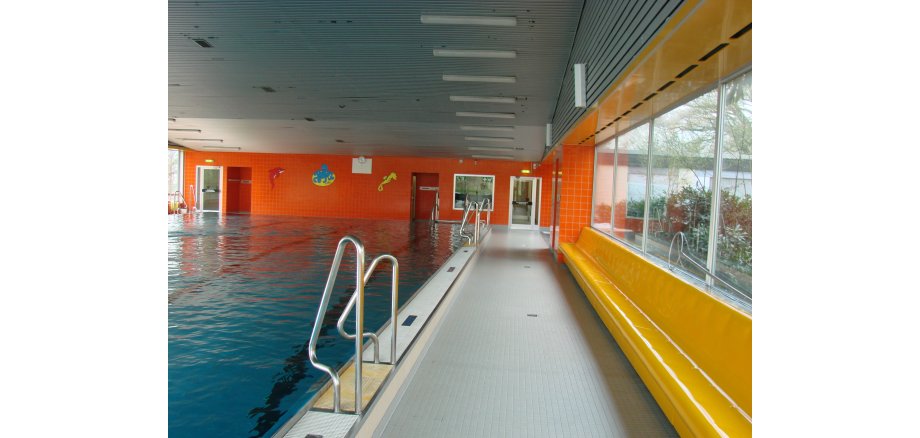 Inneres der Schwimmhalle Bergerstraße in Herzogenrath-Mitte