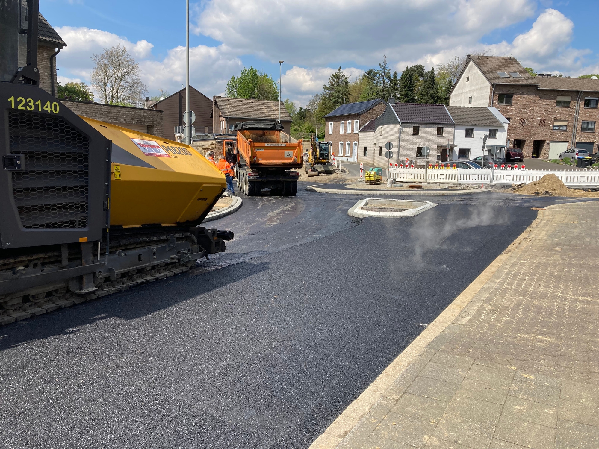 Baumaßnahmen Kirchrather Straße