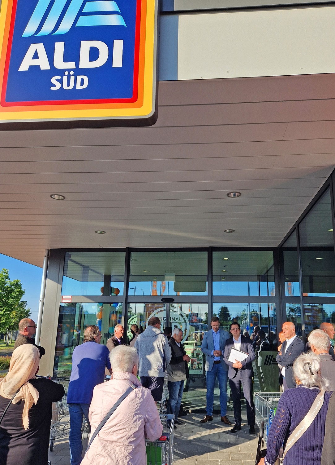 Eröffnung der neuen Aldi-Filiale im Nordsternpark