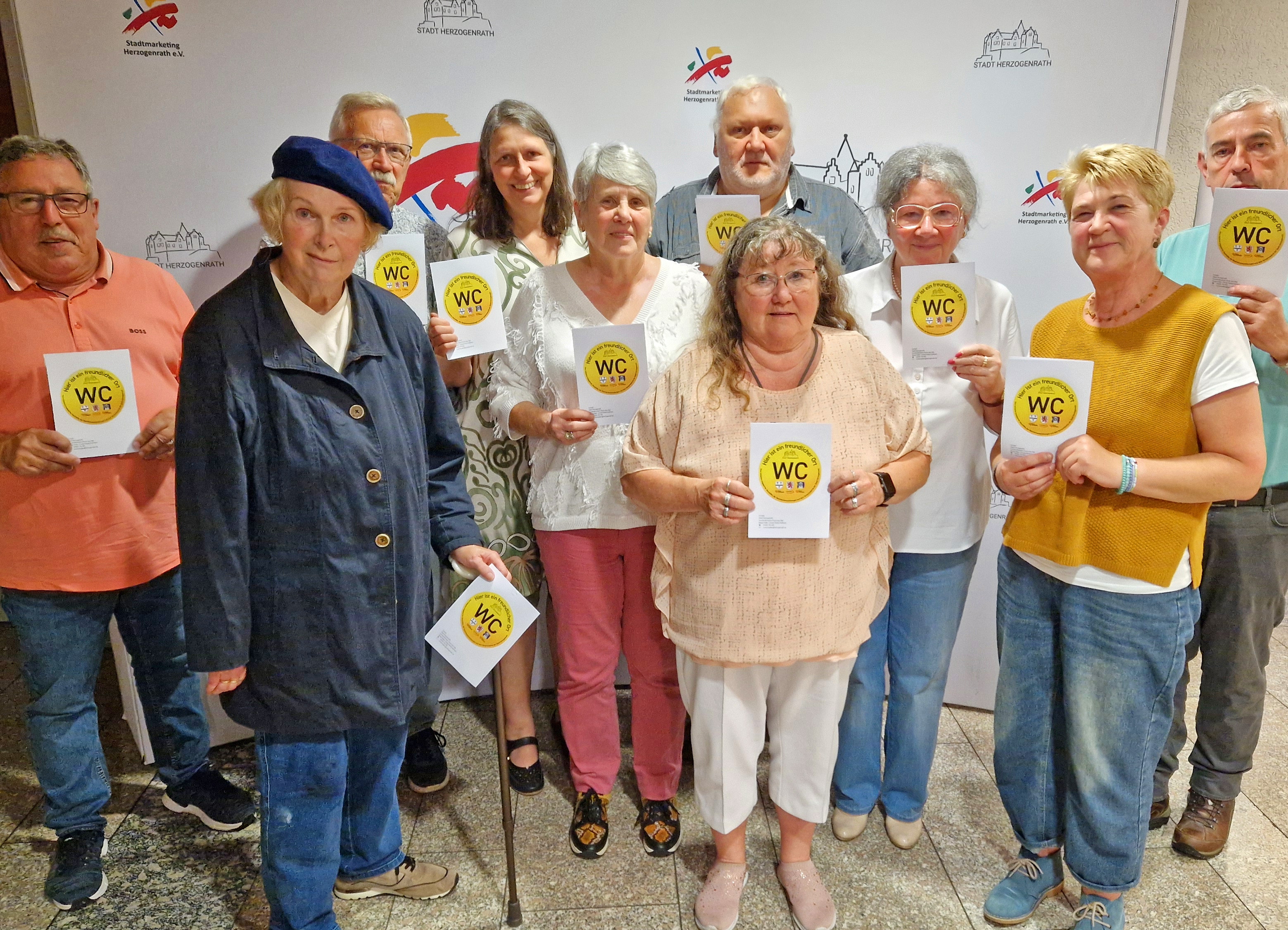 Seniorenbeirat der Stadt Herzogenrath und Initiatoren der städtischen Initiative