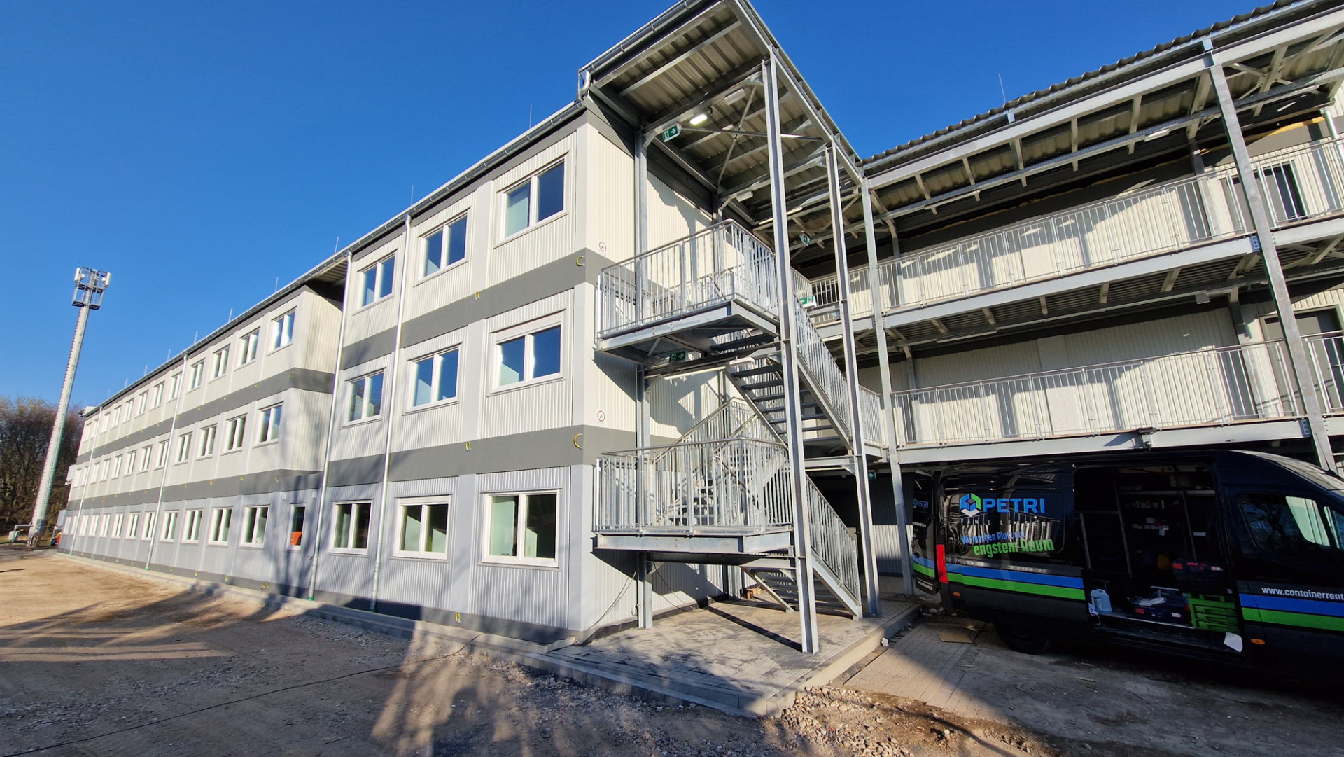 Außenansicht Flüchtlingsunterkunft Comeniusstraße