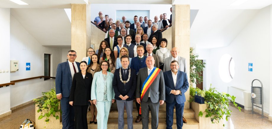 Gruppenbild Delegationen 2025