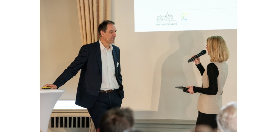 Franz-Josef Türck-Hövener im Fachgespräch bei der Tagung
