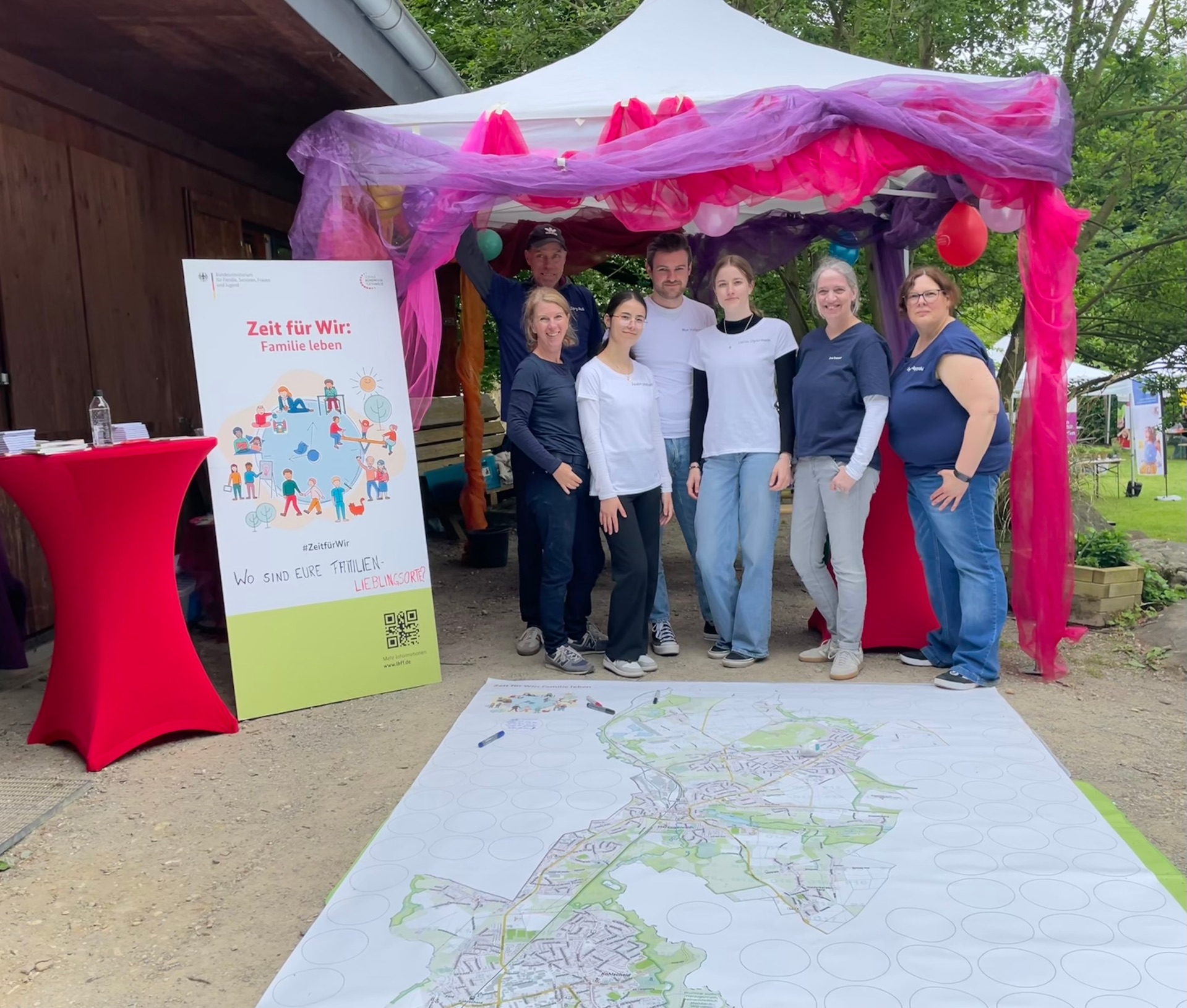 Gruppenbild Lokales Bündnis für Familie Familientag 2025