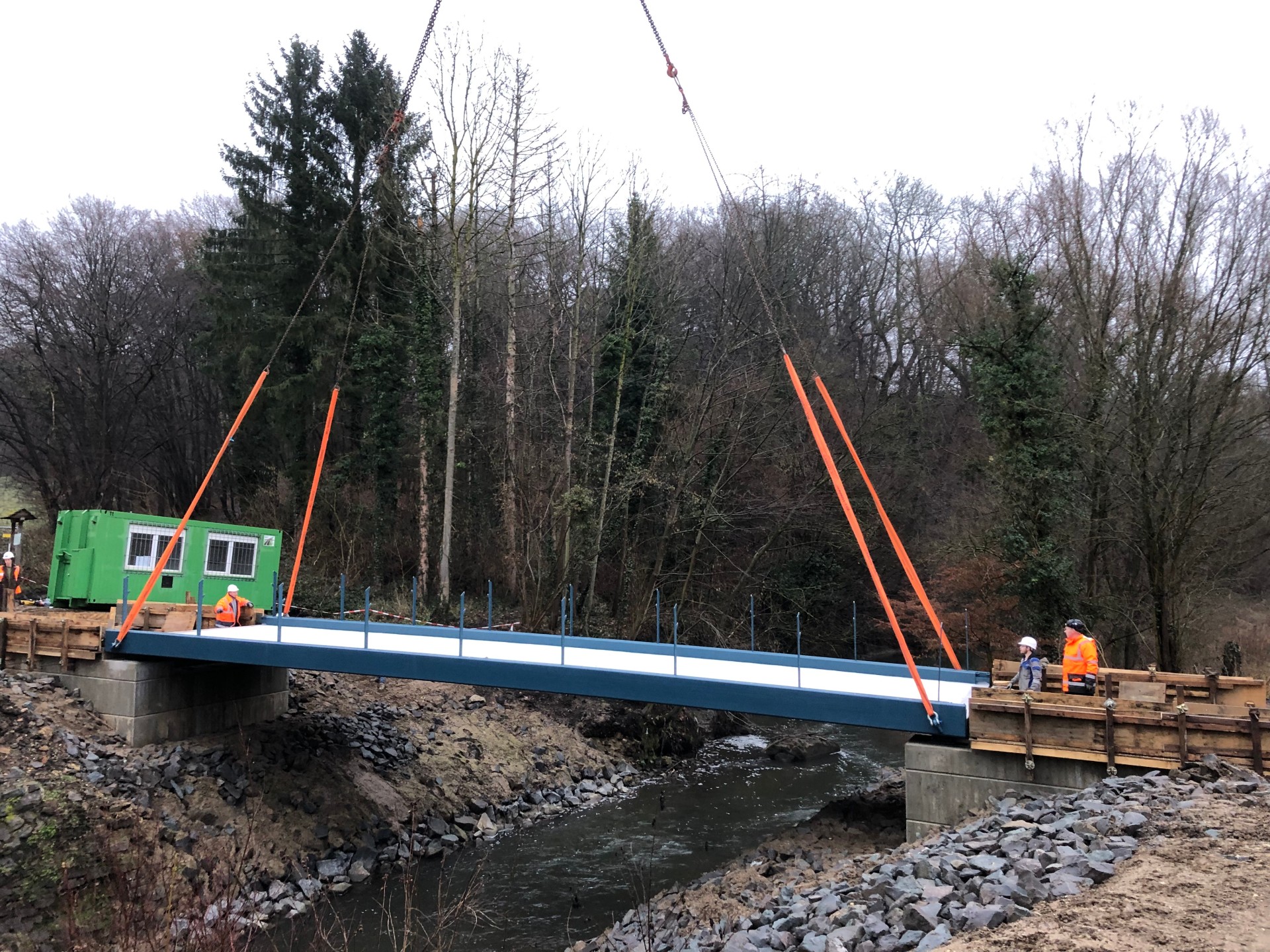 Neue Wurmbrücke Oststraße bei Montage
