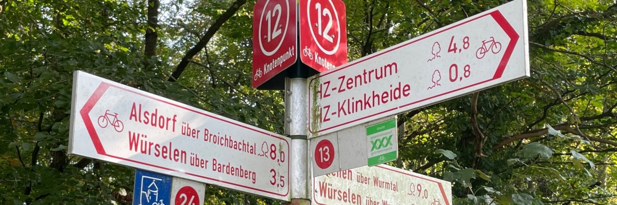 Fahrradroutenschild Knotenpunkt 