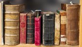Historisch Alte Bücher im Buchregal