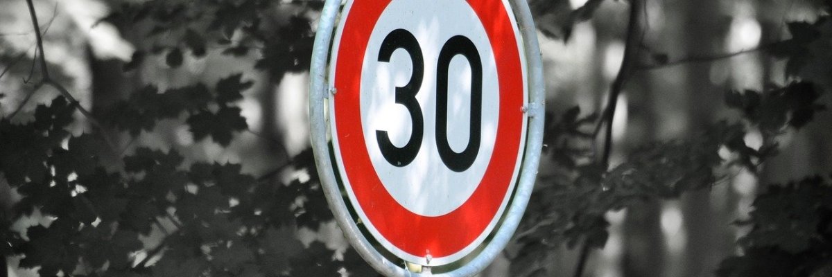 Tempo 30 Schild Tempo 30 Schild