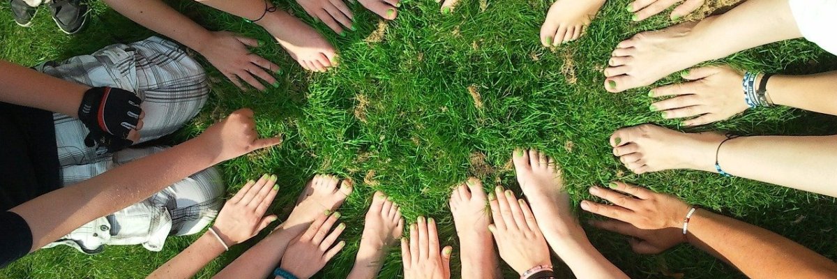 Hände-Füsse Hände-Füsse