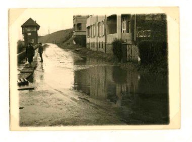 Nasser Weg zur Arbeit, Hochwasser 1940, Quelle: Stadtarchiv Herzogenrath