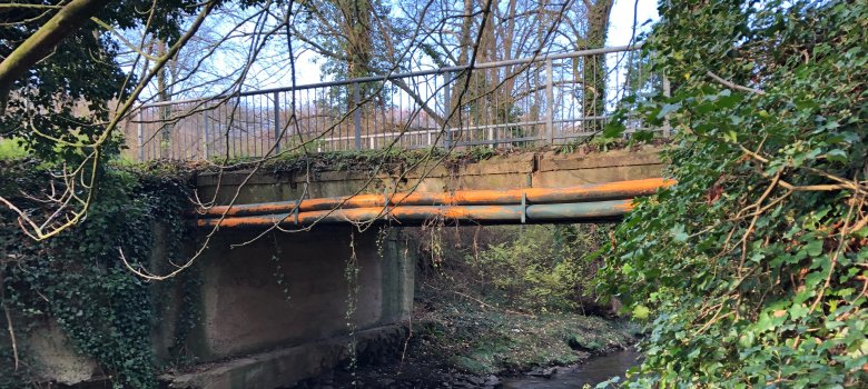 Fussgängerbrücke_Oststraße