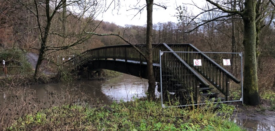 Wurm Fußweg hinter KA Steinbusch